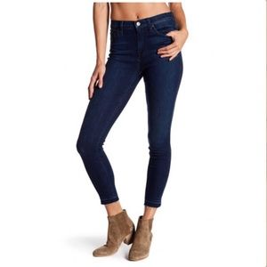 7 For All Mankind "Gwenevere" Jeans sz 28